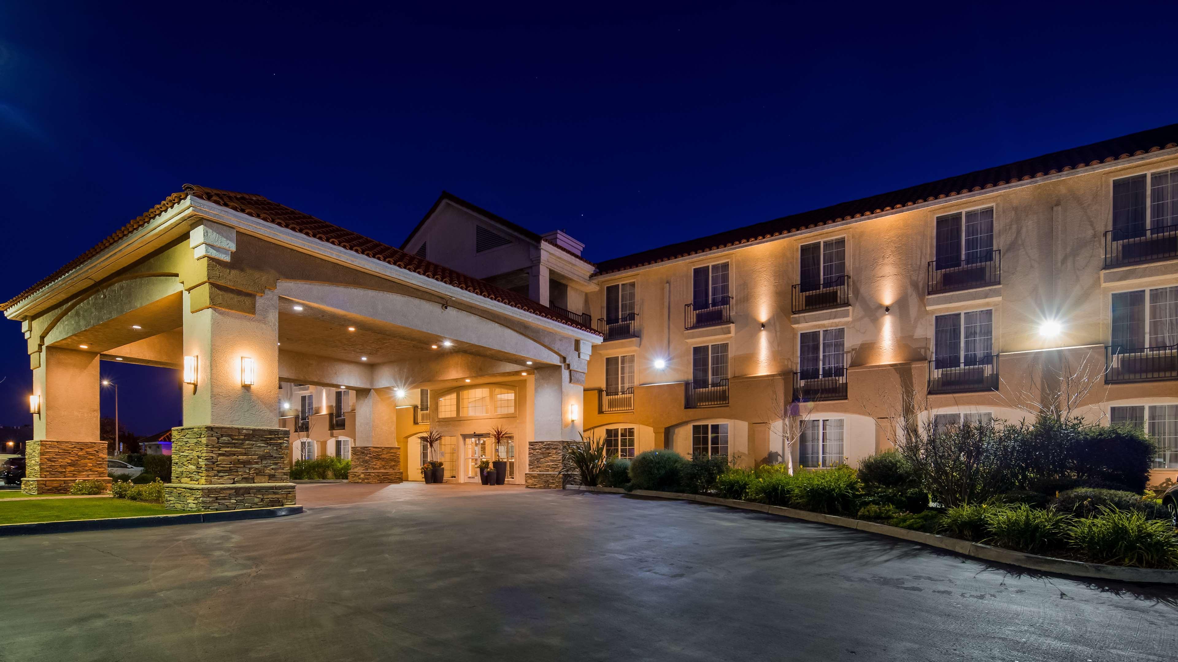 Best Western Salinas Valley Inn & Suites Экстерьер фото